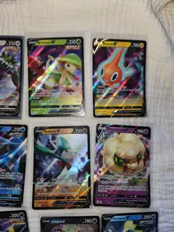 Pokemon TCG - V Card 40 Card Lot - Ultra Rare Holo NM/MINT (Check Pics) - Image 2