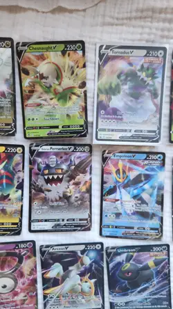 Pokemon TCG - V Card 40 Card Lot - Ultra Rare Holo NM/MINT (Check Pics) - Image 4