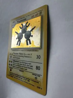 Magneton Base Set Holo 9/102 WOTC 1999 Pokemon Card LP - Image 2