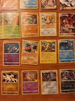 Lot Of 26 Pokemon Cards NM - Image 5