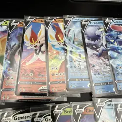 Pokemon TCG Card LOT | Fusion Strike V x20 | Pikachu Lucario Tyranitar Greninja - Image 4