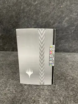 Magic: The Gathering Modern Horizons 3 Bundle Box, Worn Box - Image 2