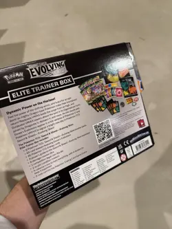 Pokemon Evolving Skies EMPTY Elite Trainer Box (ETB) No Packs, Has Extras - Image 4