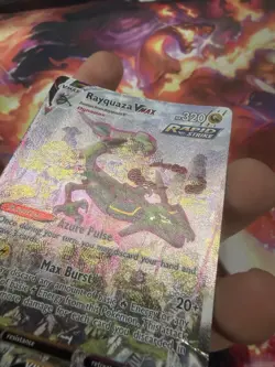 Rayquaza VMAX 218/203 Evolving Skies Pokemon 2021 HP - Image 2