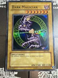 Yugioh! Dark Magician SDY-006 Ultra Rare VINTAGE NM - Image 2