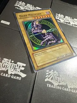 Yugioh! Dark Magician SDY-006 Ultra Rare VINTAGE NM - Image 5