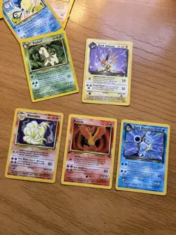 VTG Pokemon Lot - 11 Cards: Fossil, Team Rocket, First Editions, Holo - Image 3