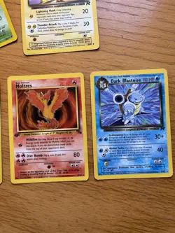 VTG Pokemon Lot - 11 Cards: Fossil, Team Rocket, First Editions, Holo - Image 5