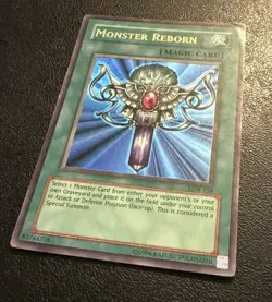 Yugioh Monster Reborn Unlimited Edition Ultra Rare LOB-118 MP - Image 4