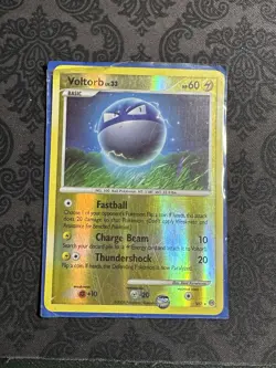 Pokemon TCG Voltorb Stormfront SH3 /3 Reverse Holo Holo Rare - Image 1