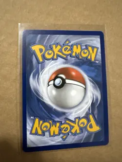 TCG POKEMON CELEBRATIONS BIRTHDAY PIKACHU HOLO 24 Ylw - Image 2