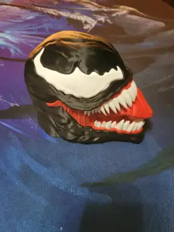 VENOM MTG Deck Box! 100 Cards Commander - Image 2