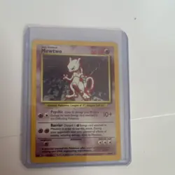 Pokemon Mewtwo 010/102 Base Set Holo Rare 60 HP English Card 1999 - Image 1