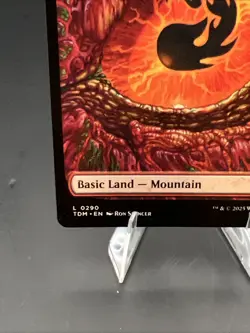Mountain (0290) Tarkir: Dragonstorm Regular - Image 2