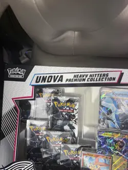 Pokemon Unova Heavy Hitters Premium Collection Box 4 Promo Cards 12 Boosters - Image 4