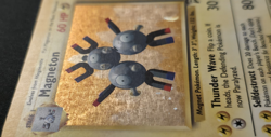 Magneton 9/130 Holo SWIRL Pokemon Base Set 2 MP - Image 4