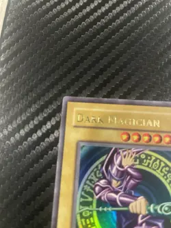 Yugi Dark Magician SDY-006 Starter Deck Unlimited Ultra Rare - Image 3