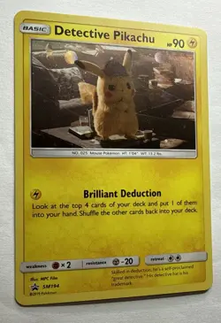 2019 Pokemon Sun & Moon Promo Detective Pikachu #SM194 Holo Near Mint - Image 2