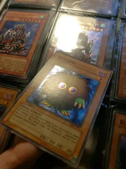 Yu-Gi-Oh! 2002 Kuriboh Metal Raiders MRD-071 1st Edition Super Rare Wavy Holo - Image 2