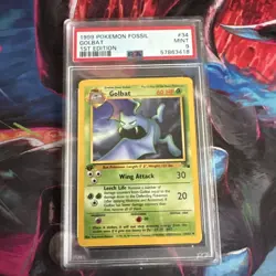 1999 Pokemon Fossil 1st Edition Golbat PSA 9 34/62 - Image 1