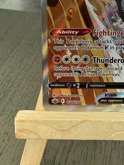 Pokemon TCG Galarian Zapdos v Chilling Reign Alternate Full Art Card 174/198 - Image 4