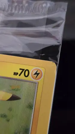 Pokemon GO Promo Card Pikachu MISCUT Holo Sealed 028/078 Alinement Dot Present - Image 2