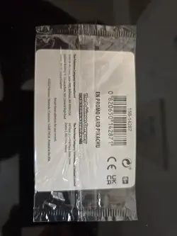 Pokemon GO Promo Card Pikachu MISCUT Holo Sealed 028/078 Alinement Dot Present - Image 4