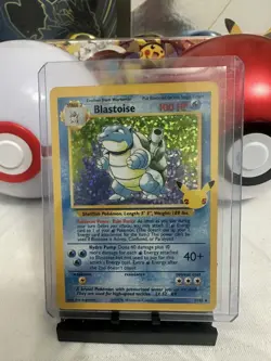 Blastoise 2/102 Celebrations: Classic Collection Pokemon TCG - Image 1