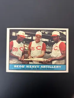 1961 Topps - Frank Robinson, Vada Pinson, Gus Bell #25 Small Corner Ding ExNmt - Image 1