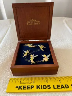 Disney Tinker Bell 5 Pin Set in Wood Display Box - Image 5