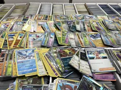 1000 Pokemon card job lot bulk collection includes Holo/Rev Holo 3 ULTRA/V - Image 4