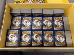 [200 + 10] Pokemon cards bulk job lot (Possiblity of custom God pack) - Image 1