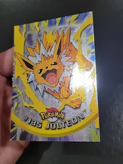 MP! HOLO FOIL 2000 Topps Pokemon TV Animation Edition Series 3 #135 Jolteon - Image 4