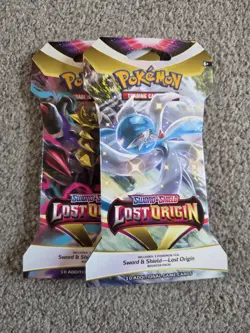 Pokemon TCG: Lost Origin Sleeved Booster Pack X1 (Random Artwork) - Image 1