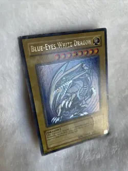 Blue-Eyes White Dragon SDK-001 Holographic Yugioh TCG - Image 2