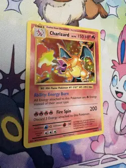Pokemon Evolutions 2016 Charizard Holo Card 11/108 Rare TCG, Near Mint Condition - Image 2