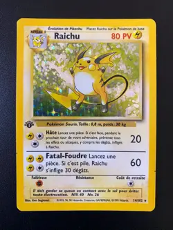 POKEMON RAICHU HOLO RARE 14/102 BASE SET 1ST EDITION FRENCH FR GD - Image 1