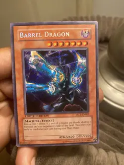 Yugioh 2004 Barrel Dragon SCR Limited Ed. MC1-EN002 - Image 1