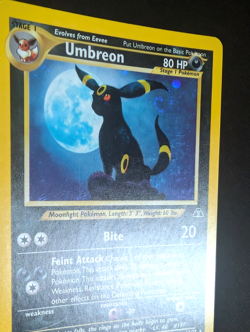 Pokemon TCG: Umbreon 13/75 Neo Discovery WoTC Holo Rare Amazing Swirl LP - Image 4