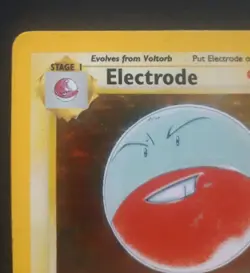 Electrode 2/64 Holo Rare Unlimited Edition Jungle 1999 Pokemon Wizards - Image 2