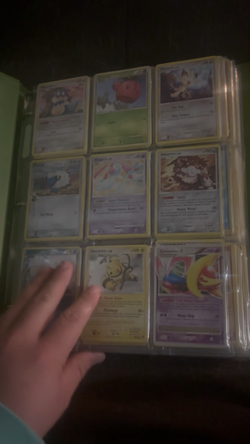 Binder full of 881 Pokemon Cards, Holos, Reverse Holos, Regular, Most from 2007 - Image 2