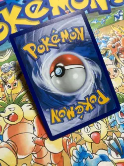 Mew 011/025 Holo Rare Celebrations Pokemon TCG - Image 4