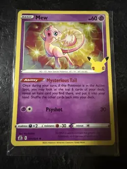 Pokemon TCG Celebrations Mew Holo Card 011/025 25th Anniversary Rare - Image 1