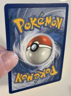 Pikachu 19/68 Hidden Fates 2019 REVERSE HOLO FOIL Pokemon TCG Card LP - Image 4