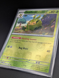 Swadloon #002/086 *MASTER BALL REVERSE HOLO* (White Flare) SV: WHT Pokemon NM - Image 3