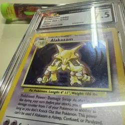 Alakazam Pokemon 1999 Base Set Holographic 1/102 Vintage Original - Image 3