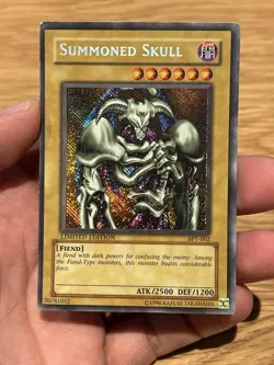 Yu-Gi-Oh - Summoned Skull Bpt-002 Reversed Secre Rare Limited Edition 1996 - Image 1