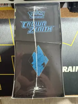 POKEMON TCG CROWN ZENITH POKEMON CENTER ELITE TRAINER BOX PLUS *FACTORY SEALED* - Image 5