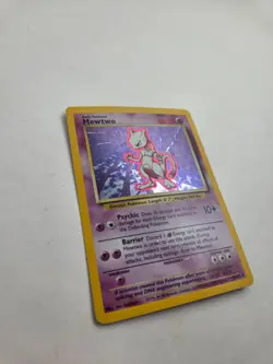 1999 Base Set Pokemon TCG Mewtwo #10/102 Holographic Rare Holo - Image 2