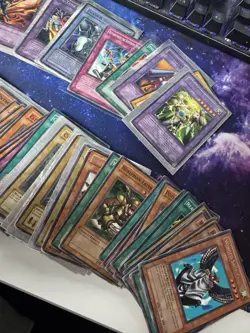 Yu-Gi-Oh! TCG Playing Card Lot - Near Mint To Heavily Played (As Is) - Image 4